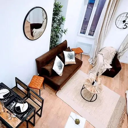 7 Couchages Aux Portes Des Celebres Parfumeries Wifi Apartment Grasse