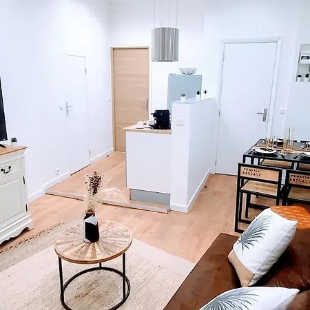 7 Couchages Aux Portes Des Celebres Parfumeries Wifi Appartement *