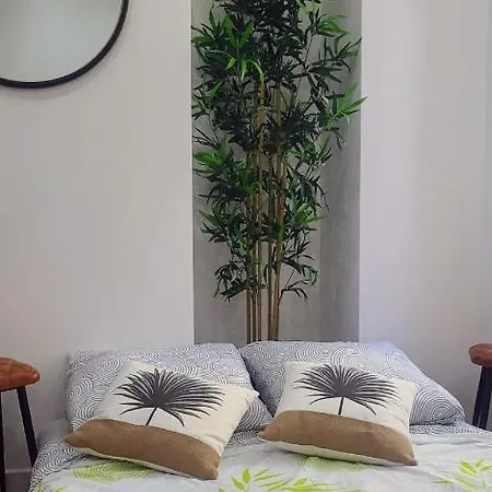 7 Couchages Aux Portes Des Celebres Parfumeries Wifi Grasse